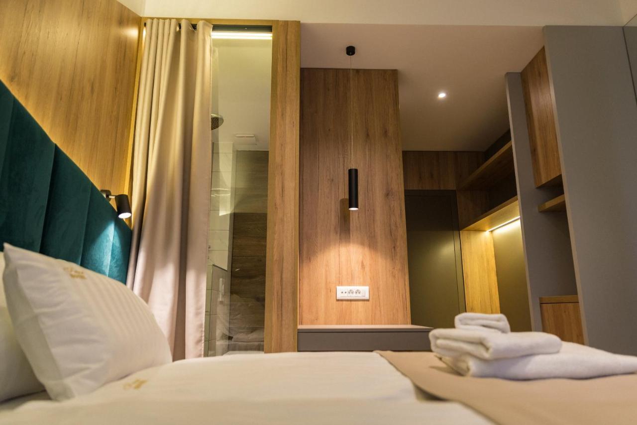 Hotel Forest Пале Екстериор снимка